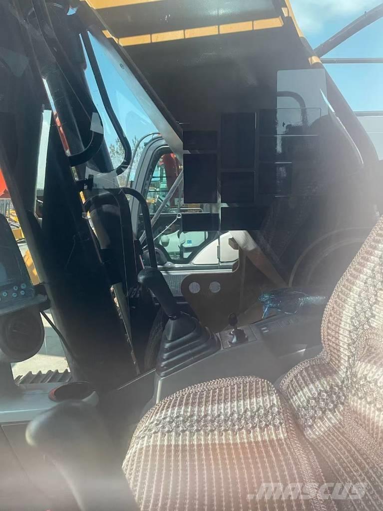 CAT 330D2 Bageri gusjeničari