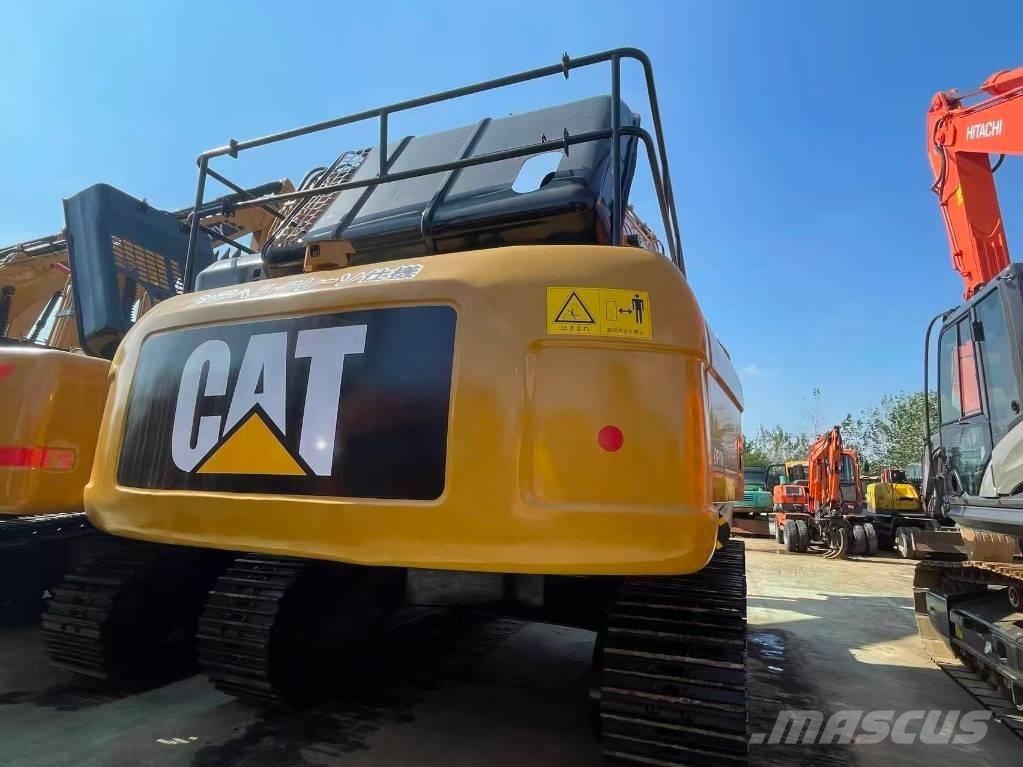 CAT 330D2 Bageri gusjeničari