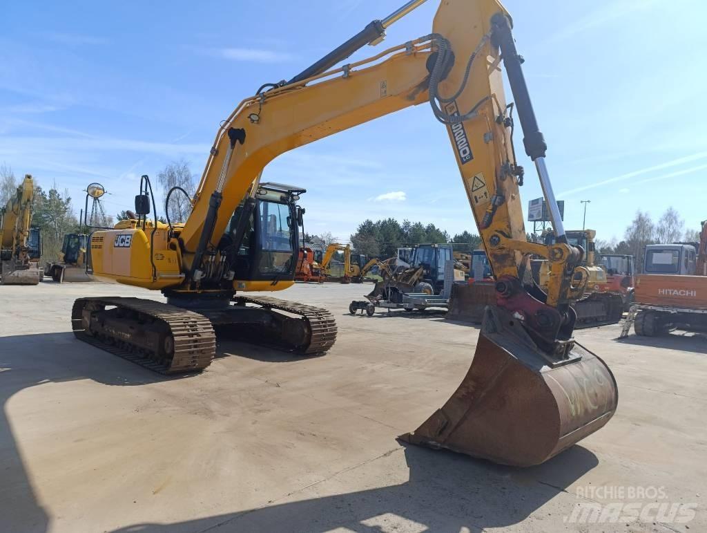 JCB JS 220 Bageri gusjeničari