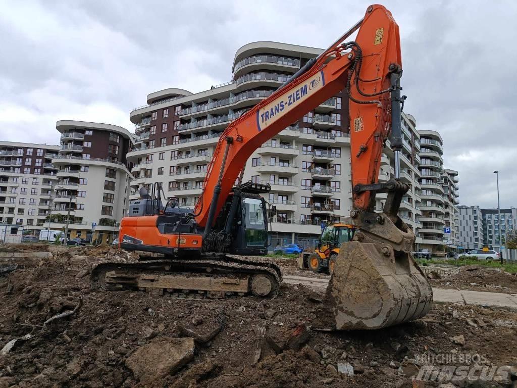 Doosan DX 300 LC-5 Bageri gusjeničari