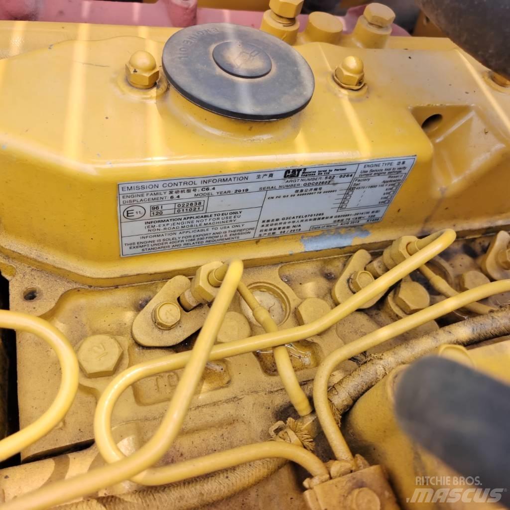 CAT 320CL Bageri gusjeničari
