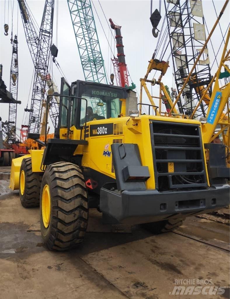 Komatsu WA 380 Utovarivači na kotačima