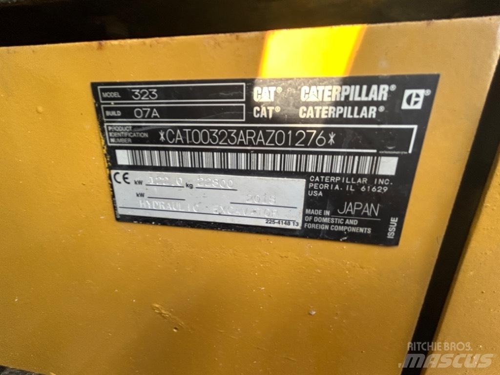 CAT 323 Nextgen Bageri gusjeničari