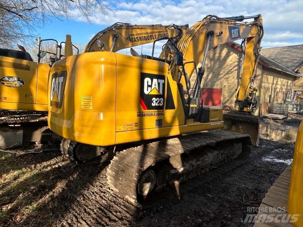 CAT 323 Nextgen Bageri gusjeničari