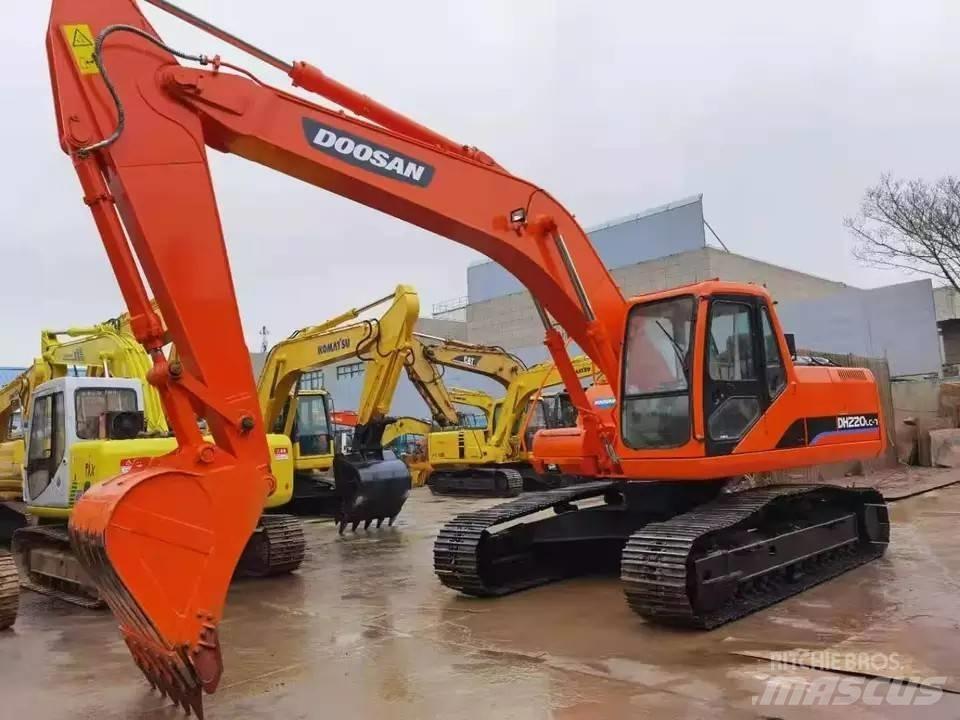 Doosan DH 220 Bageri gusjeničari
