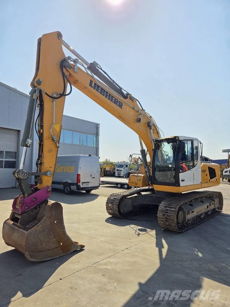 Liebherr R 922 SLC Bageri gusjeničari