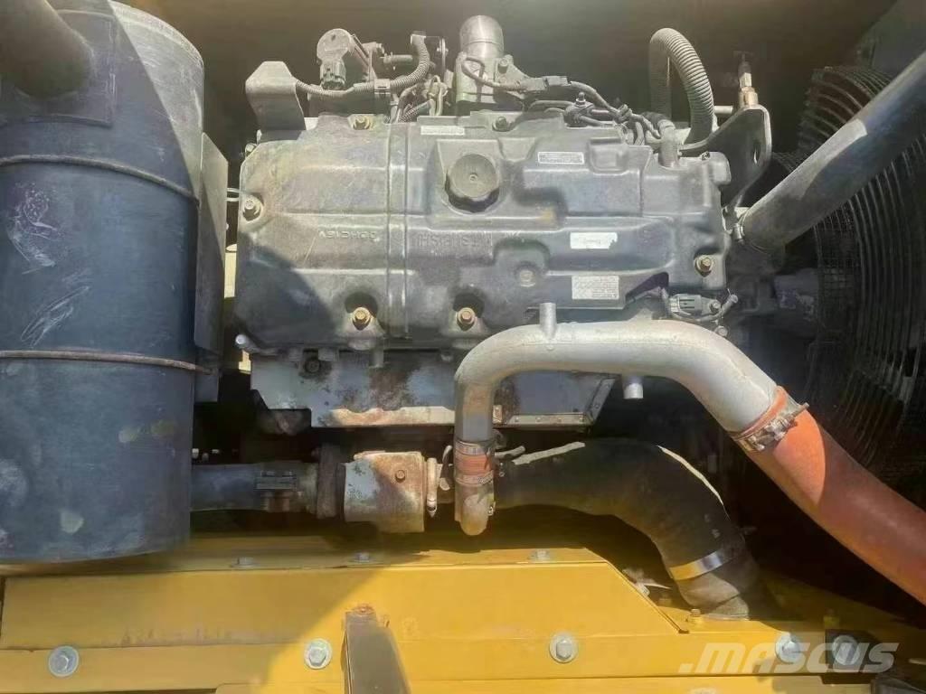 Sany SY 215 C Bageri gusjeničari