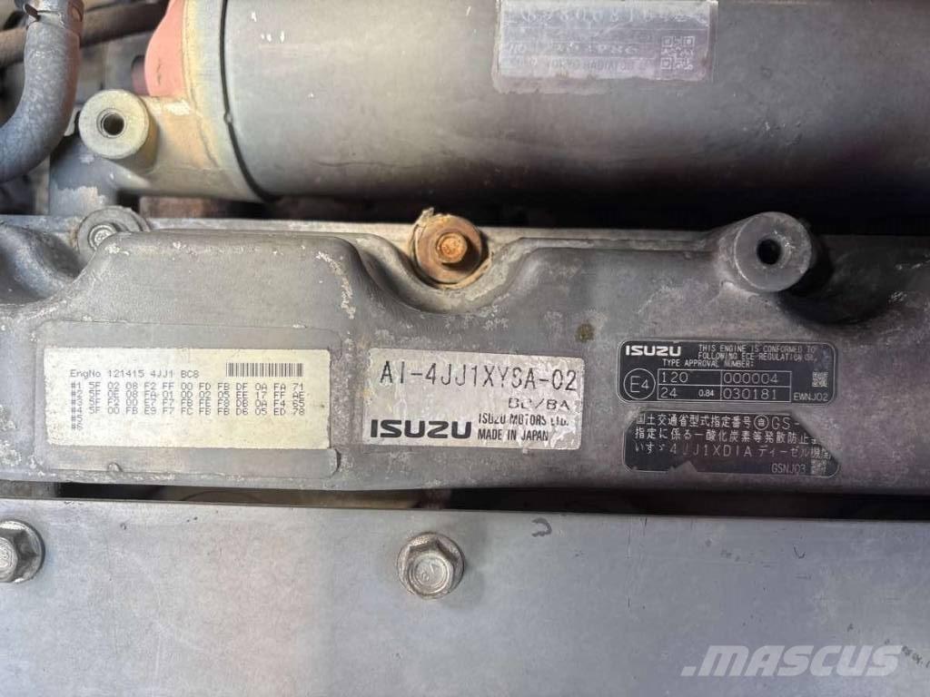 Hitachi ZX 145 W-3 Bageri na kotačima