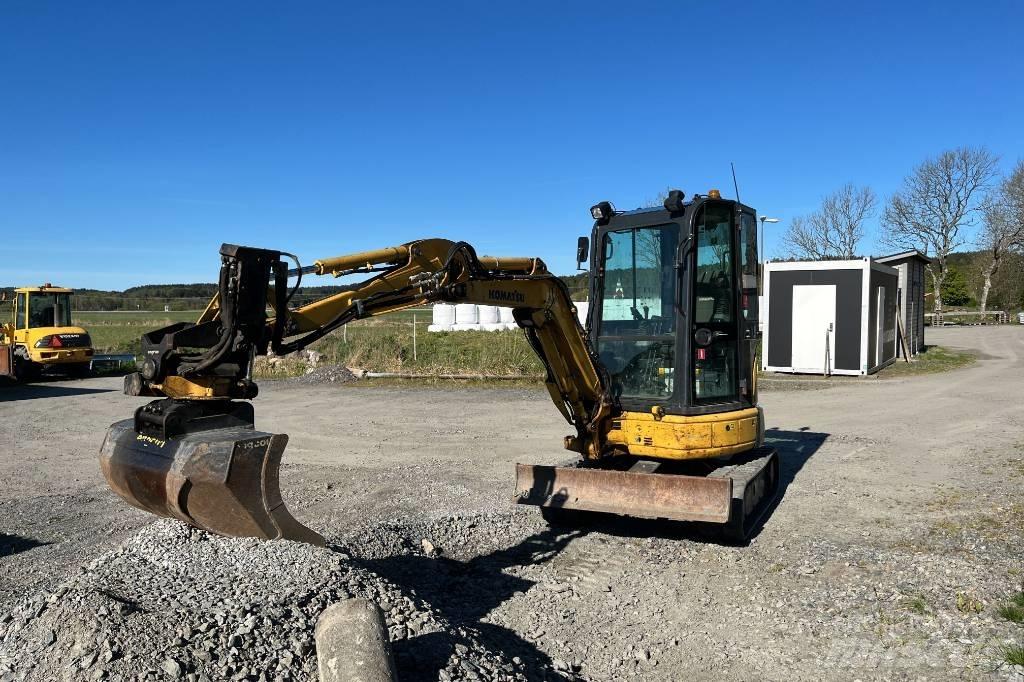 Komatsu PC 26 MR-3 Mini bageri <7t