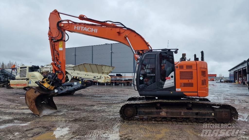Hitachi ZX225USLC-6 Bageri gusjeničari