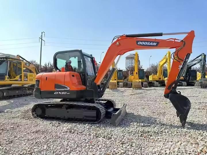 Doosan DX60-9C Bageri gusjeničari