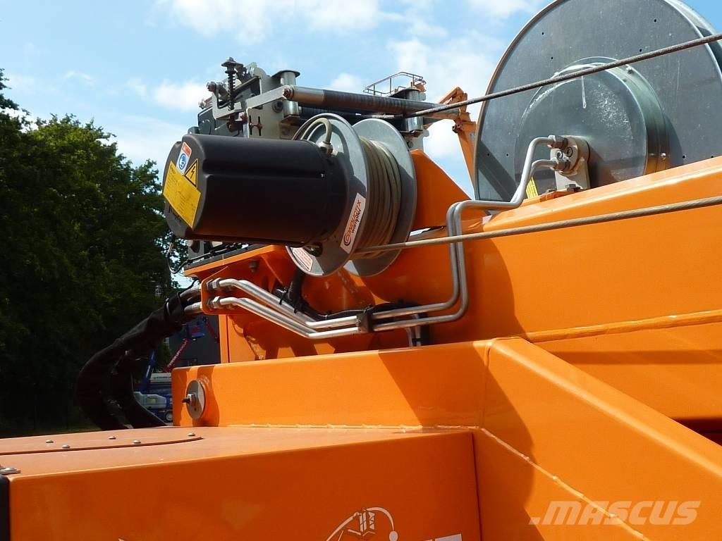 Böcker AHK 30 KS Drugi kranovi