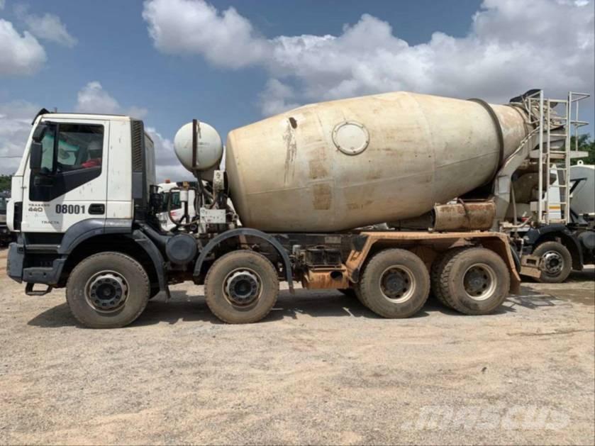Iveco Trakker 440 Kamioni mikseri za beton