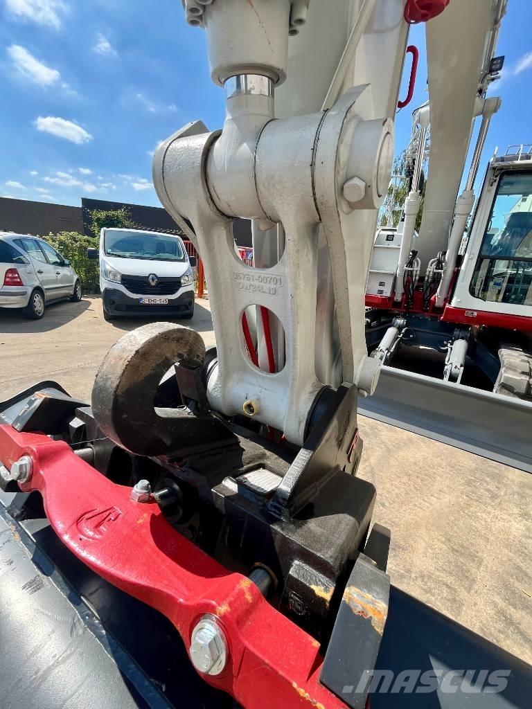 Takeuchi TB 2150 R Bageri gusjeničari