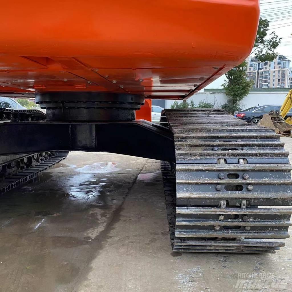 Doosan DX 225 LC Bageri gusjeničari