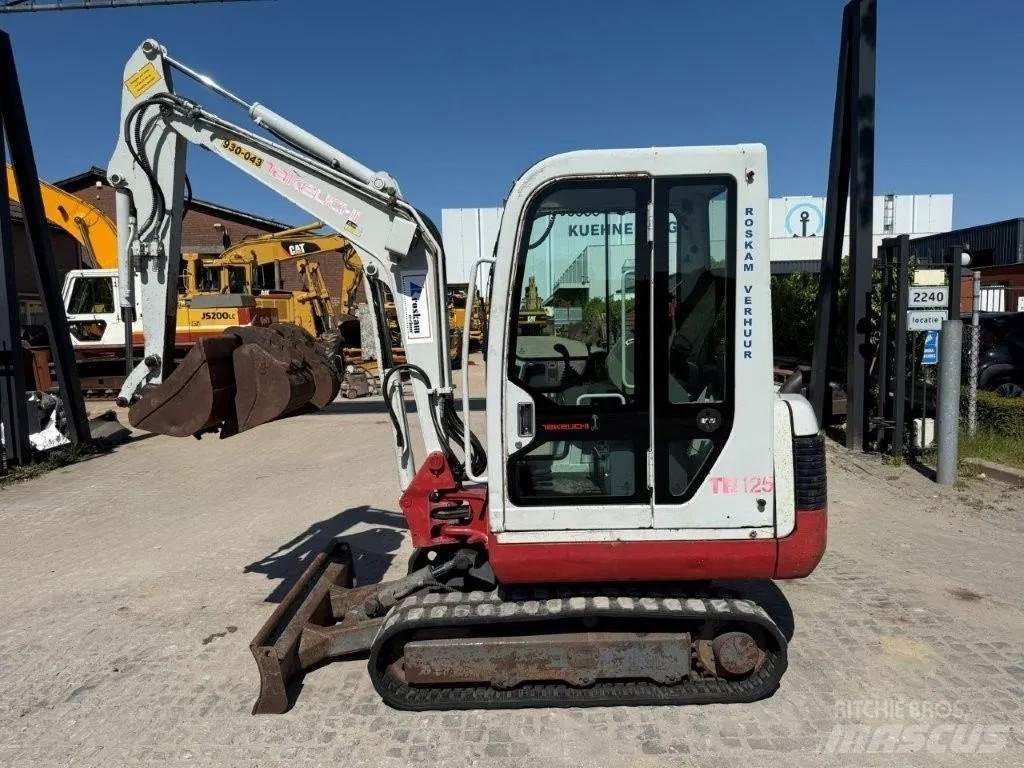 Takeuchi TB125 Mini bageri <7t