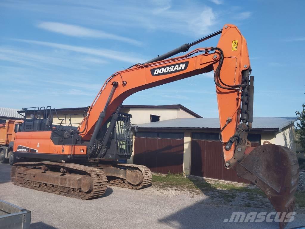Doosan DX 300 LC Bageri gusjeničari