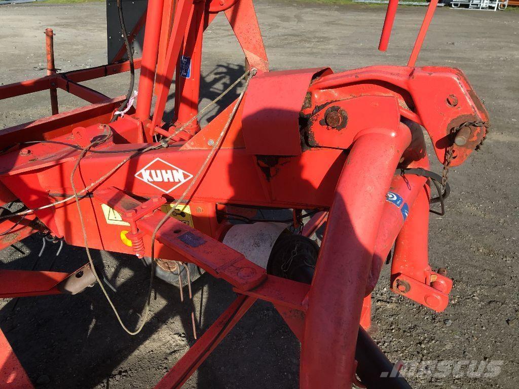 Kuhn GF 6401 MH Okretači i sakupljači sijena