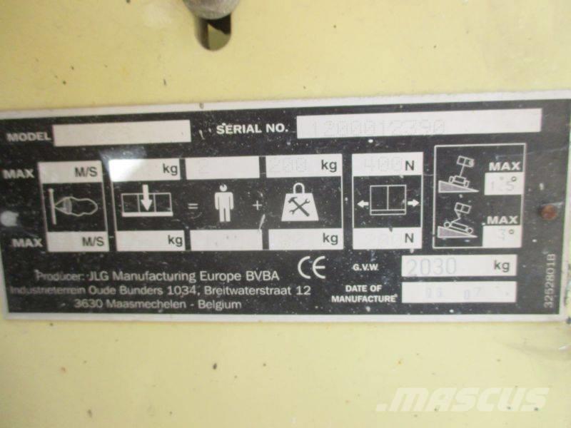 JLG 2030 ES Škaraste platforme