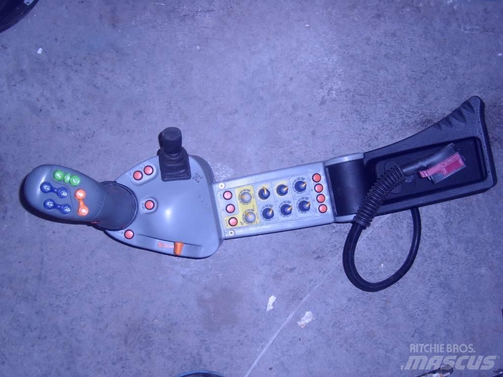 Deutz-Fahr same Kabine i unutrašnjost