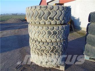  Däck 15,5x25 Gume, kotači i naplatci