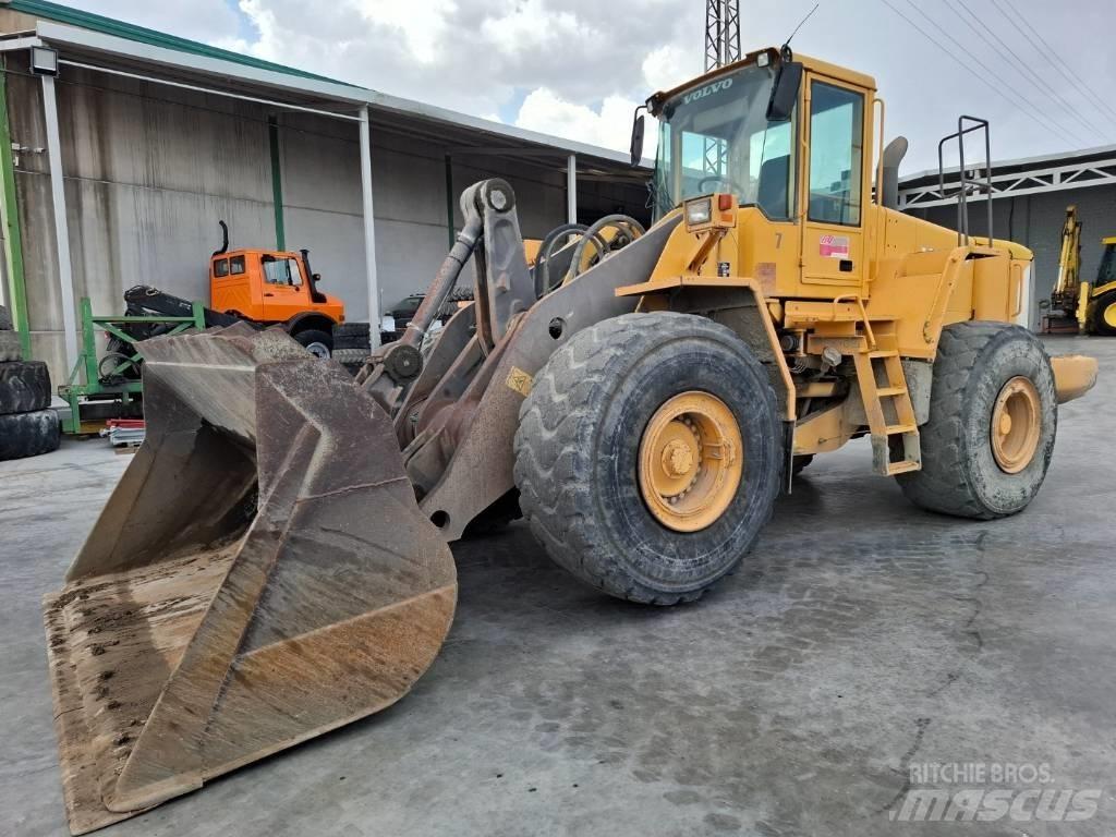 Volvo L 180 E Utovarivači na kotačima