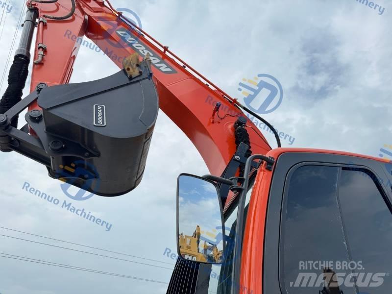 Doosan DX 225 LC-9C Bageri gusjeničari