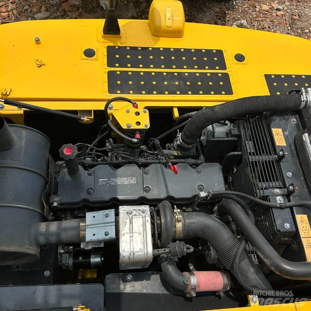 Komatsu 240-8 Bageri gusjeničari