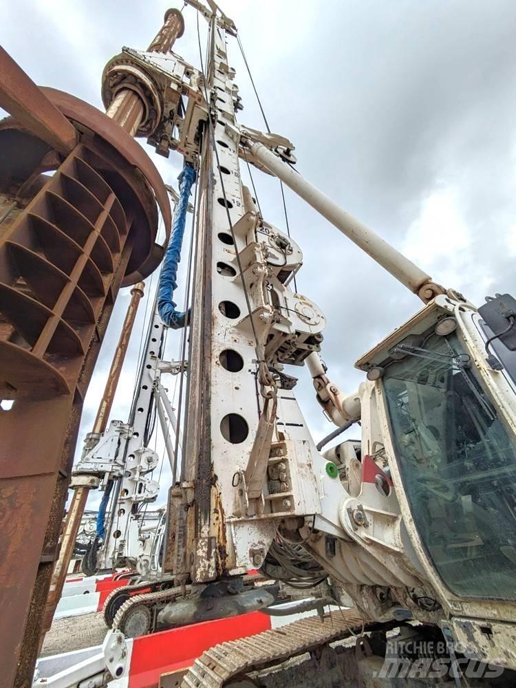 Bauer BG30 Strojevi za zabijanje stupova