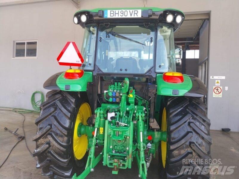John Deere 5090 M Traktori