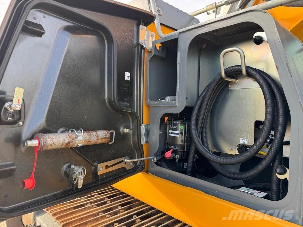 Liebherr R922 LC Bageri gusjeničari