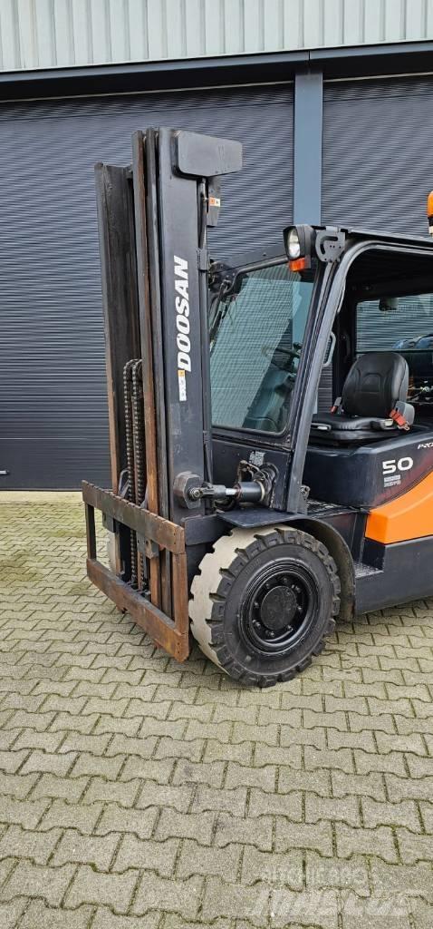 Doosan G50SC-5 Plinski viličari
