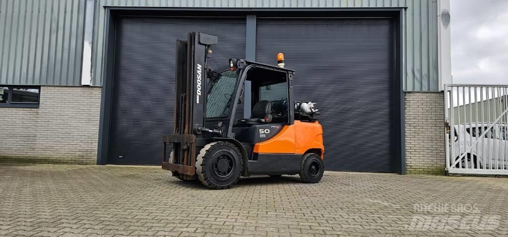 Doosan G50SC-5 Plinski viličari