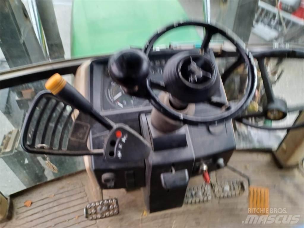 John Deere 6110SE Šumski traktori