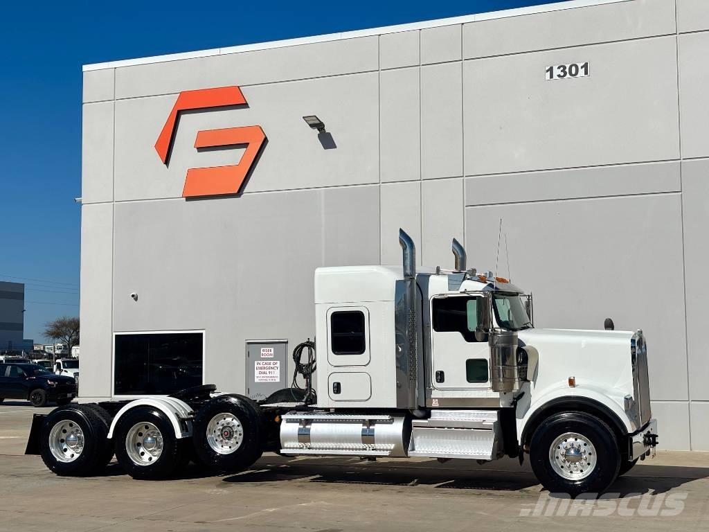 Kenworth W 900 Traktorske jedinice