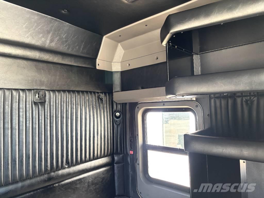 Kenworth W 900 Traktorske jedinice