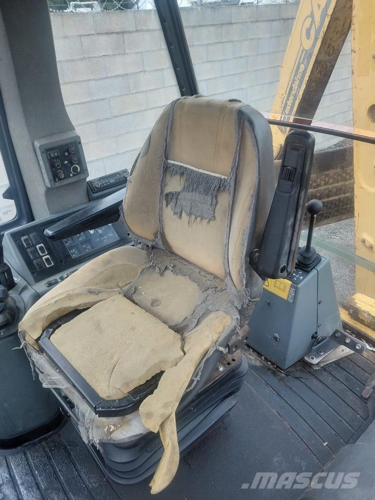 CASE 580 SLE Utovarni rovokopači