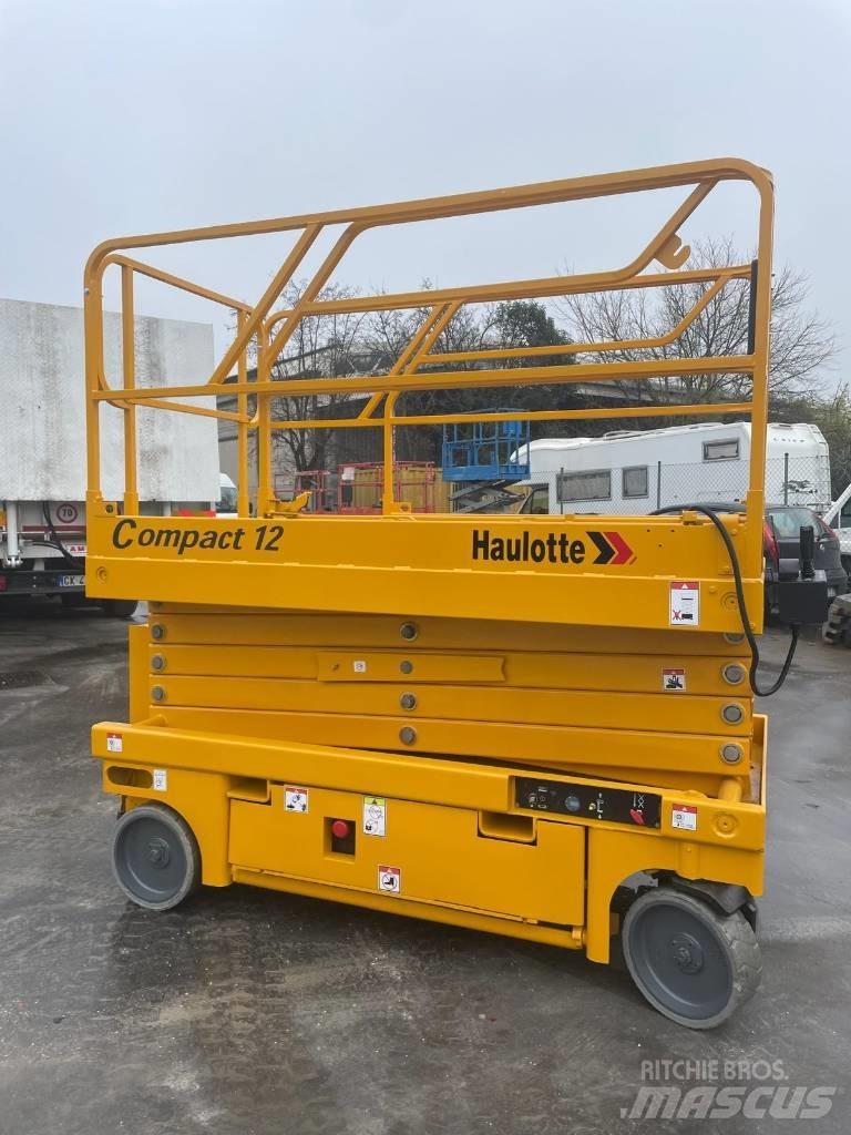 Haulotte Compact 12 Škaraste platforme