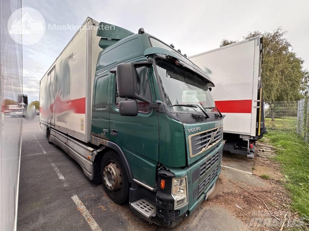 Volvo FM 9 300 Sanduk kamioni