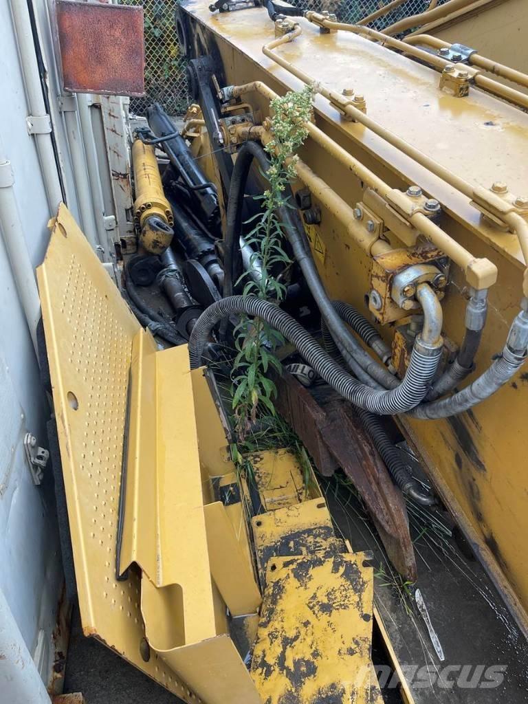 CAT 328 D LCR Bageri gusjeničari