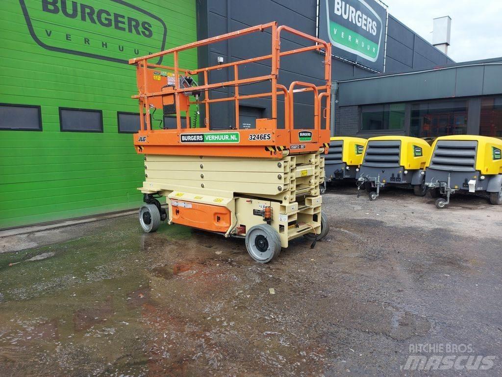 JLG 3246ES Škaraste platforme