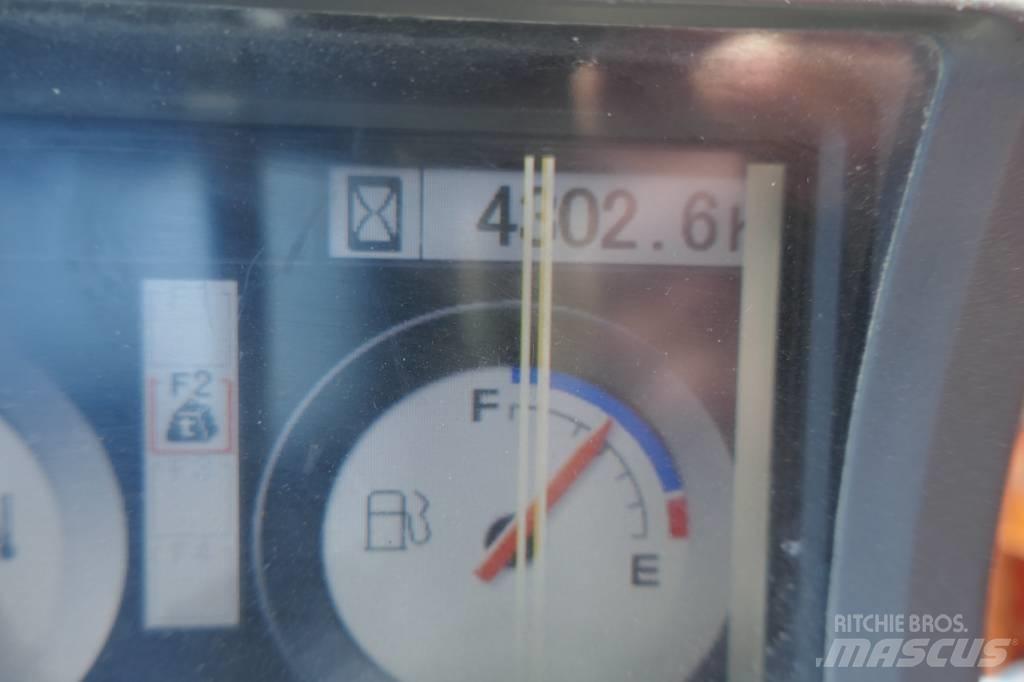 Hitachi ZX75US-3 Bageri gusjeničari