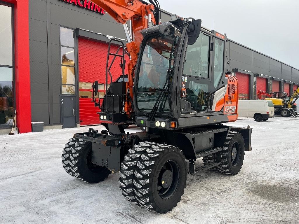 Hitachi ZX 135 W-7 Bageri na kotačima