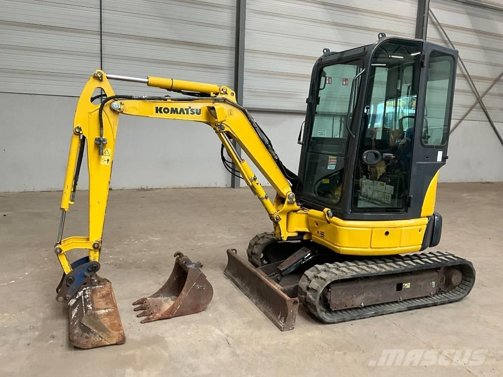 Komatsu PC 22 MR Mini bageri <7t