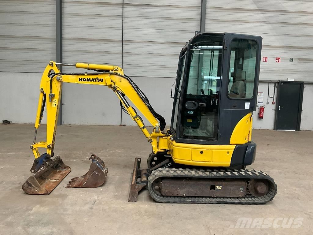 Komatsu PC 22 MR Mini bageri <7t