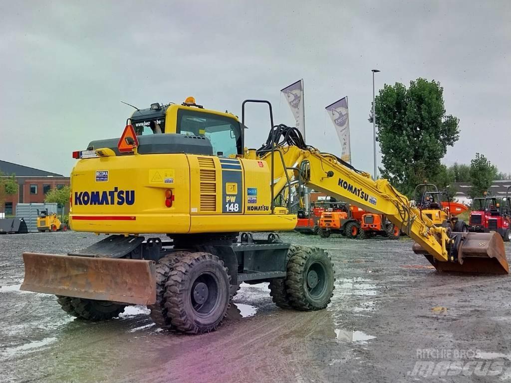 Komatsu PW148-8 Bageri na kotačima
