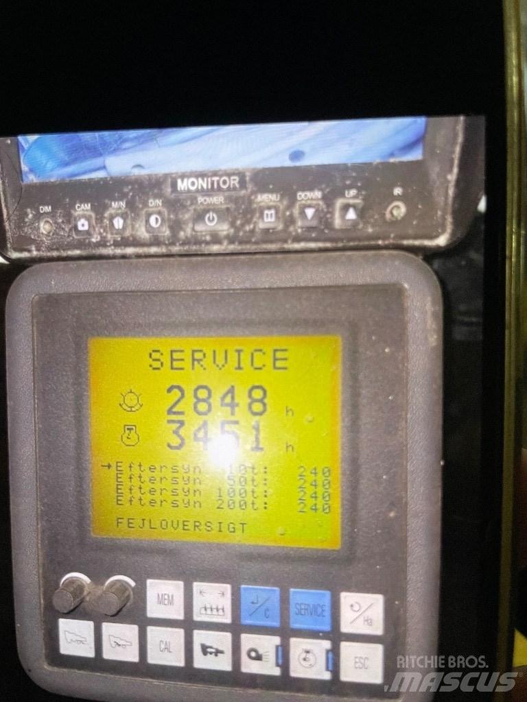New Holland TX 66 Kombajni