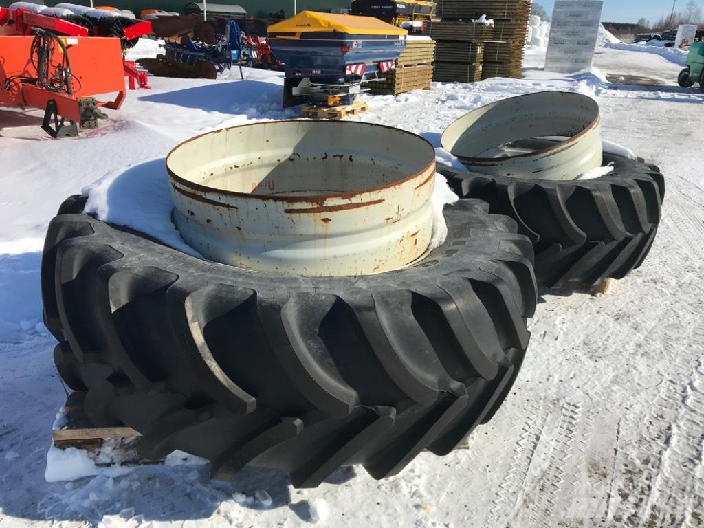 Firestone 620/70R42 Gume, kotači i naplatci