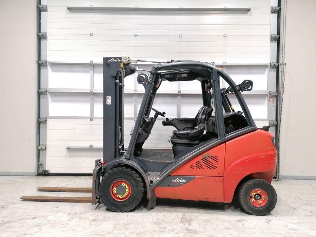 Linde H30T-02 Plinski viličari