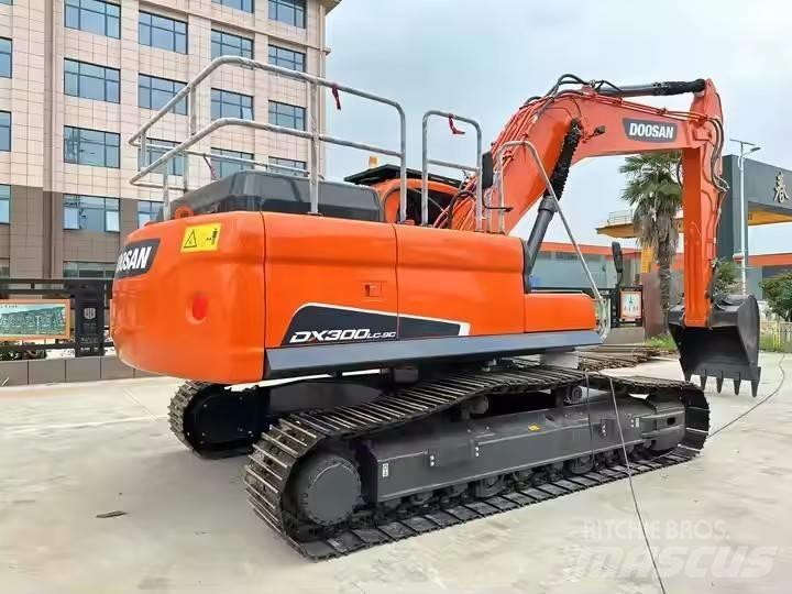 Doosan DX300LC-9C Bageri gusjeničari